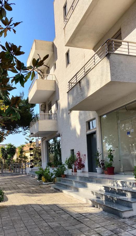 Seaside View Apartment Саранда Экстерьер фото